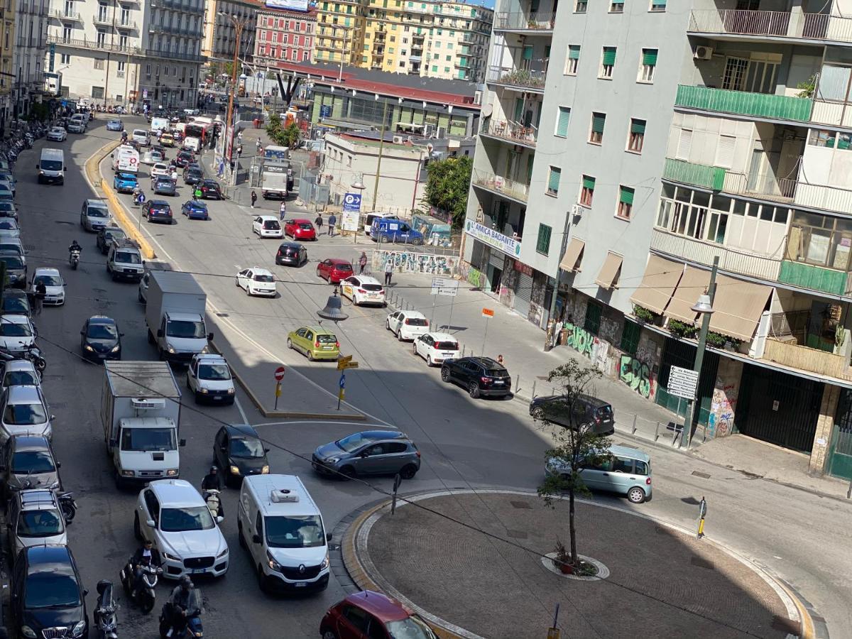 B&B Central Rooms 137 Napoli Ngoại thất bức ảnh