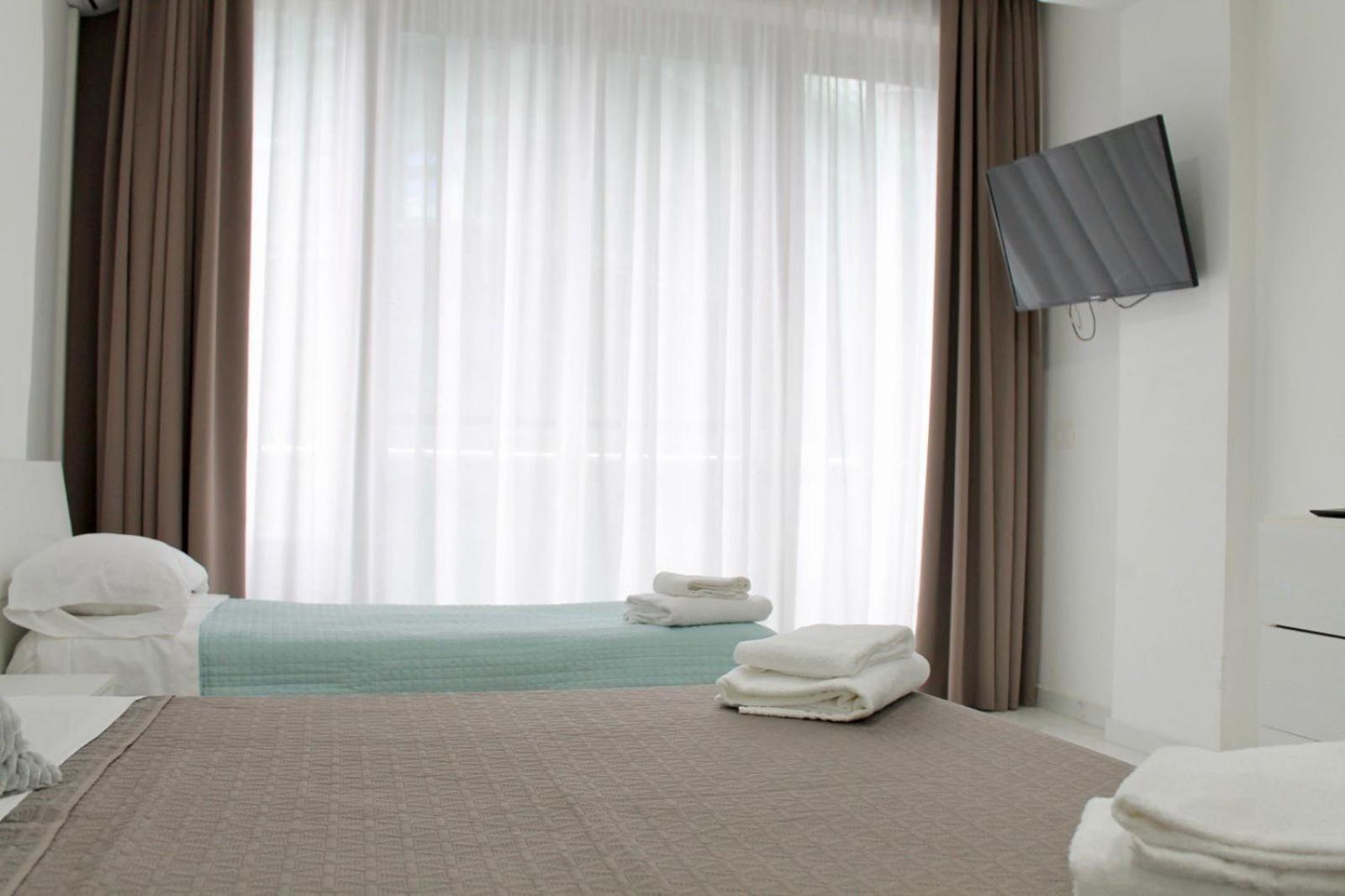 B&B Central Rooms 137 Napoli Ngoại thất bức ảnh