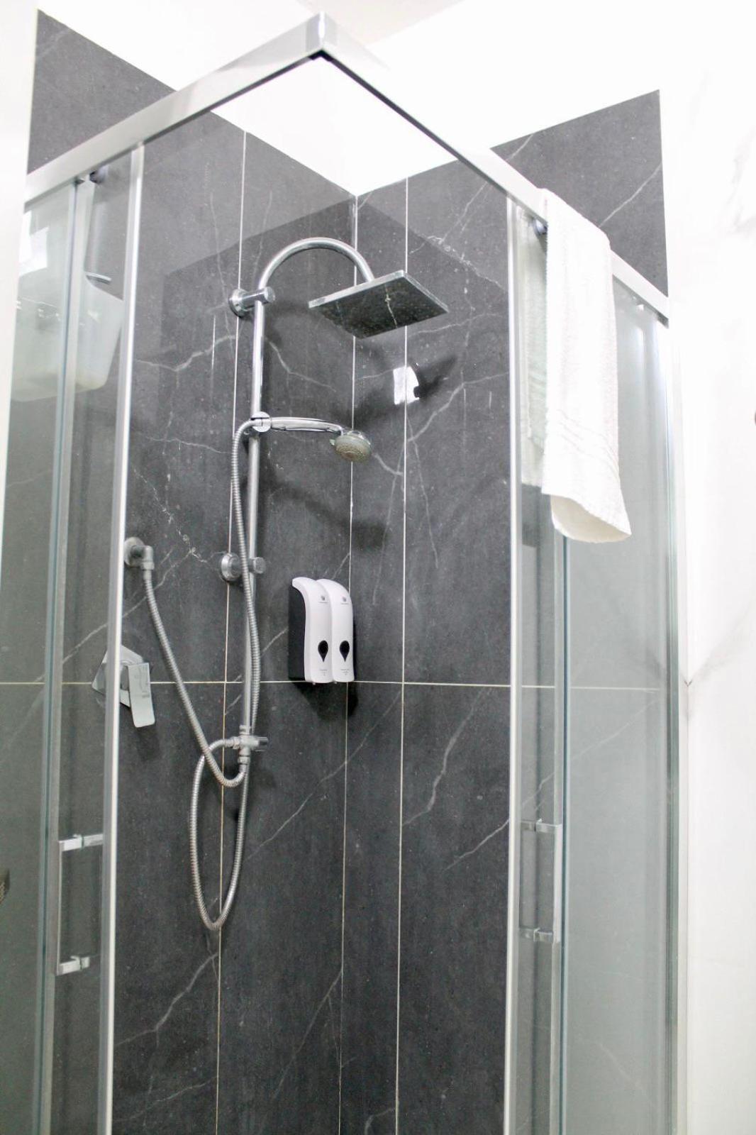 B&B Central Rooms 137 Napoli Ngoại thất bức ảnh